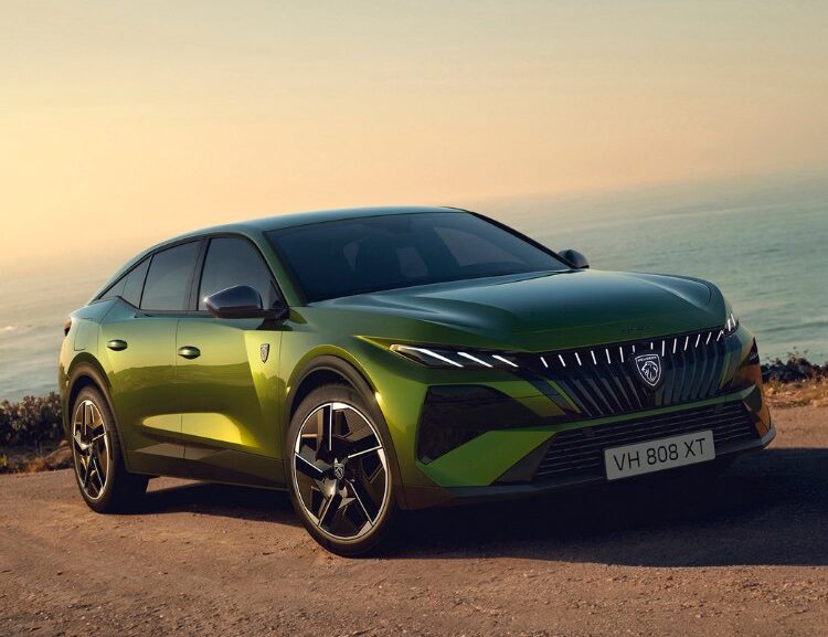 Nuevo Peugeot 408: La Revolución del diseño y la eficiencia