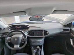 
										Peugeot 308 PureTech 130 S&S Allure Pack 96 kW (130 CV) full									