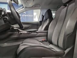 
										Peugeot 5008 PureTech 130 S&S Allure 96 kW (130 CV) EAT8 full									