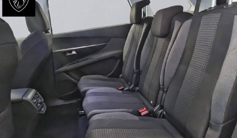 
								Peugeot 5008 1.2L PureTech S&S Activo 96 kW (130 CV) full									