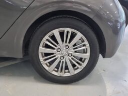 
										Peugeot 208 PureTech Signature 60 kW (82 CV) full									