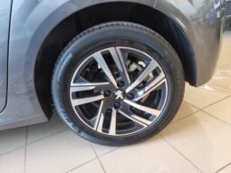 
										Peugeot 208 PureTech 100 Allure Pack EAT8 75 kW (100 CV) full									