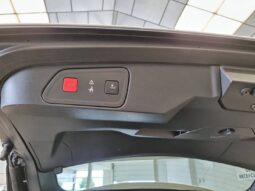 
										Peugeot 3008 PureTech 130 Allure EAT6 96 kW (130 CV) full									