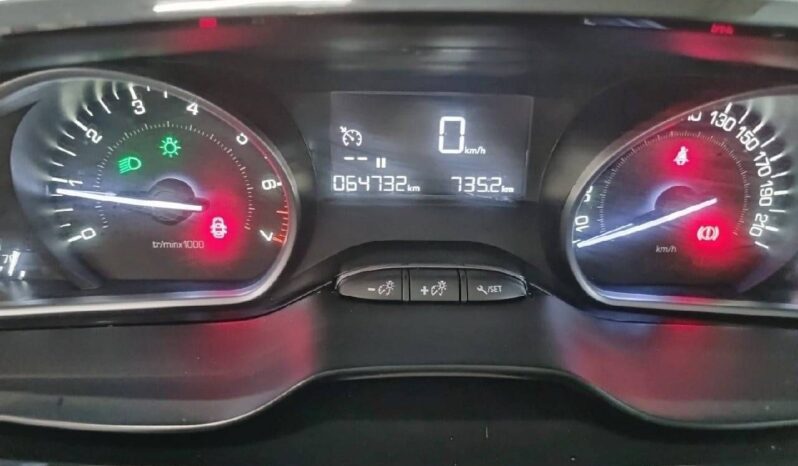 
								Peugeot 208 PureTech Signature 60 kW (82 CV) full									