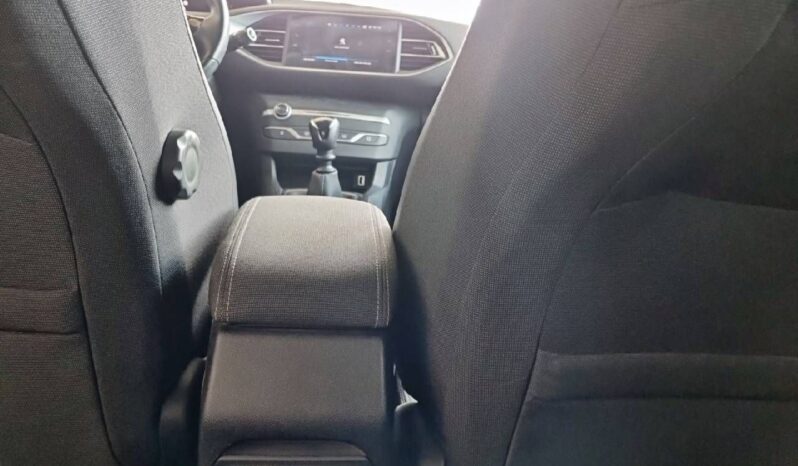 
								Peugeot 308 PureTech 130 S&S Allure Pack 96 kW (130 CV) full									