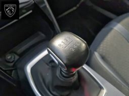 
										Peugeot 2008 PureTech 130 S&S Allure 96 kW (130 CV) full									