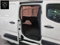 
										Peugeot Partner Furgon BlueHDi 100 S&S Pro Standard 600kg 73 kW (98 CV) full									