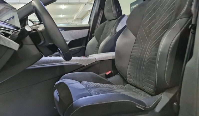 
								Peugeot 3008 Híbrido GT eDCS6 107 kW (145 CV) full									