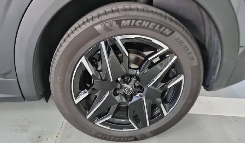 
								Peugeot 3008 Híbrido GT eDCS6 107 kW (145 CV) full									