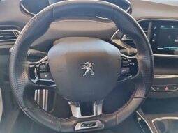
										Peugeot 308 PureTech 130 S&S GT Pack Line 96 kW (130 CV) full									